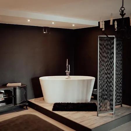 Le Chateau De Balmoral Сар-ле-Спа