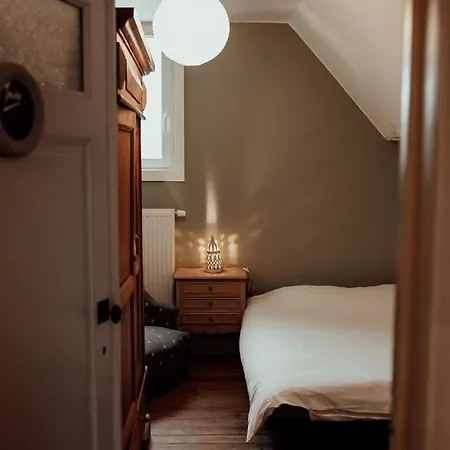 Гостевой дом Le Chateau De Balmoral Сар-ле-Спа