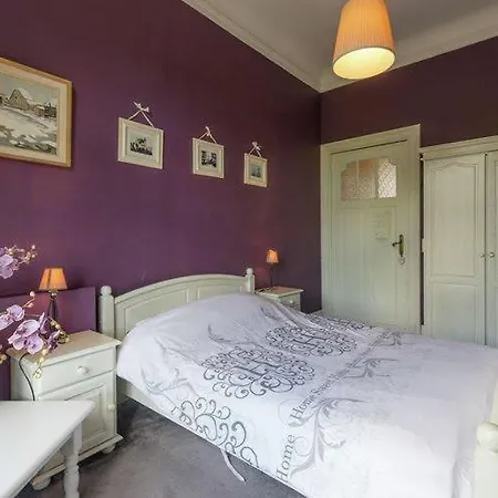 Le Chateau De Balmoral بيت ضيافة *