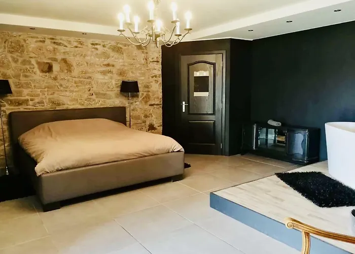 Le Château De Balmoral Maison d'hôtes *